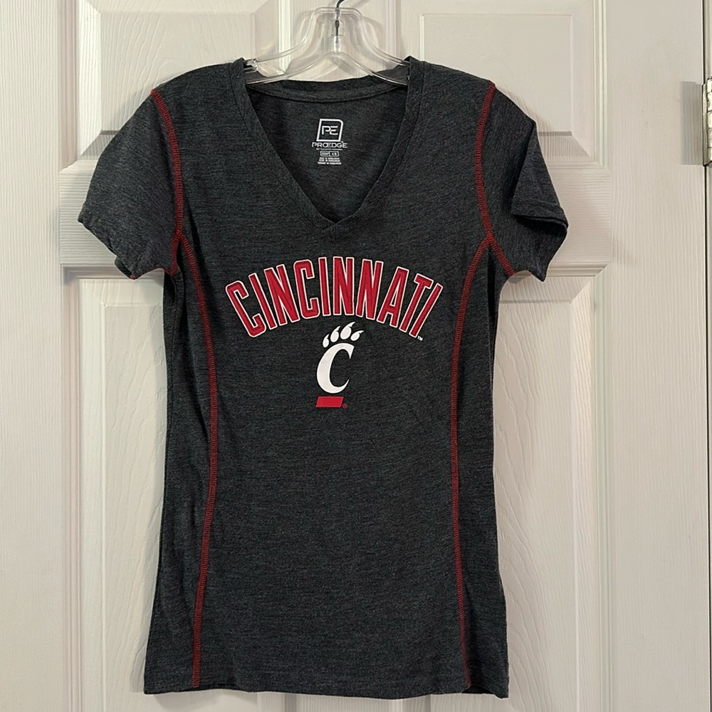 Proedge (S) University of Cincinnati gray short sleeve tshirt.
